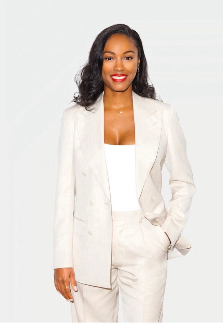 Felicia Leauv, Real Estate Salesperson in Kendall Park, Maturo