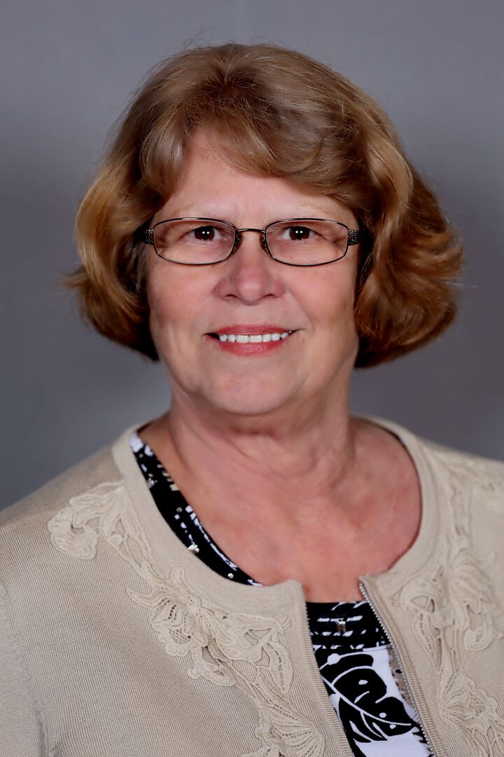 Cindy Tamburlin, Real Estate Salesperson in Warren, ERA Team VP Real Estate