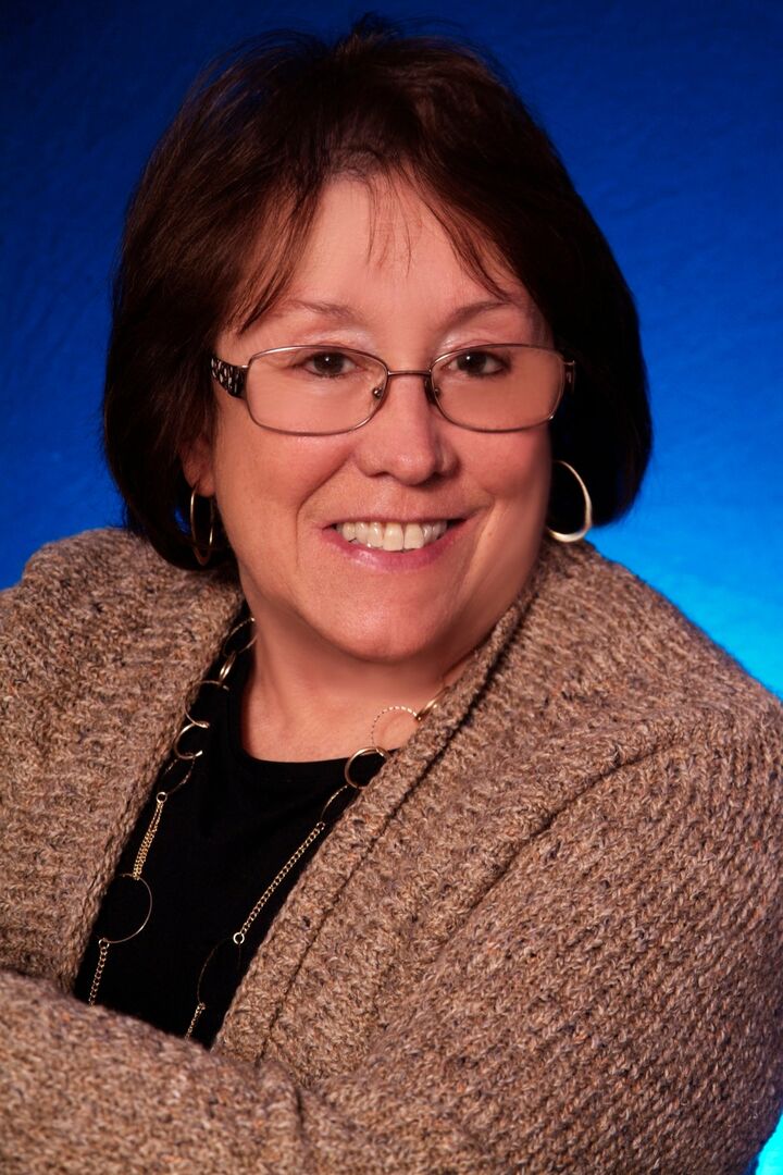 Faye Walborg, Associate Real Estate Broker in Sikeston, Premiere Realty