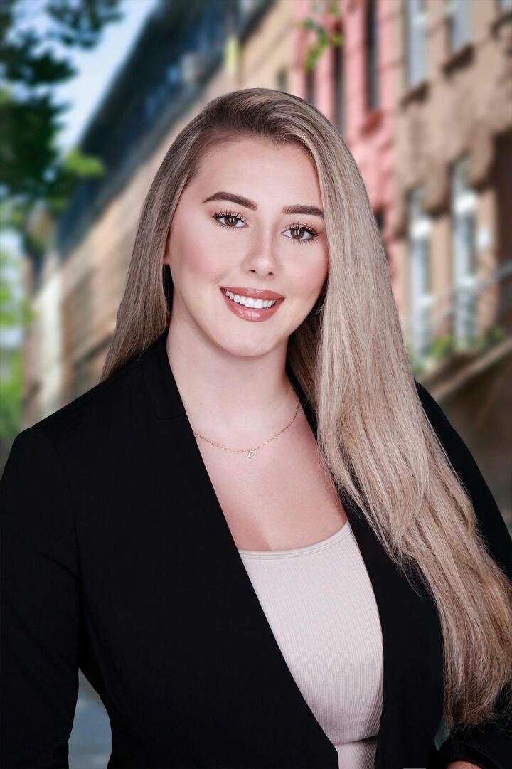 Bute Mehaj, Real Estate Salesperson in Brooklyn, Awaye Realty