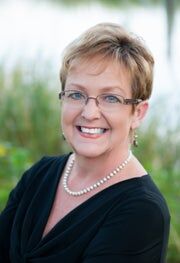 Janie Sandefur, Associate Real Estate Broker in Savannah, ERA Southeast Coastal Real Estate