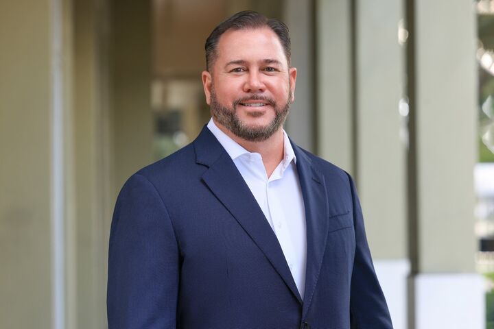 Michael Thomas, Real Estate Salesperson in Pembroke Pines, Global Connections Realty