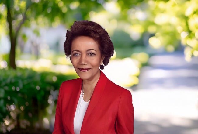 Manna Zelalem, Real Estate Salesperson in McLean, McEnearney