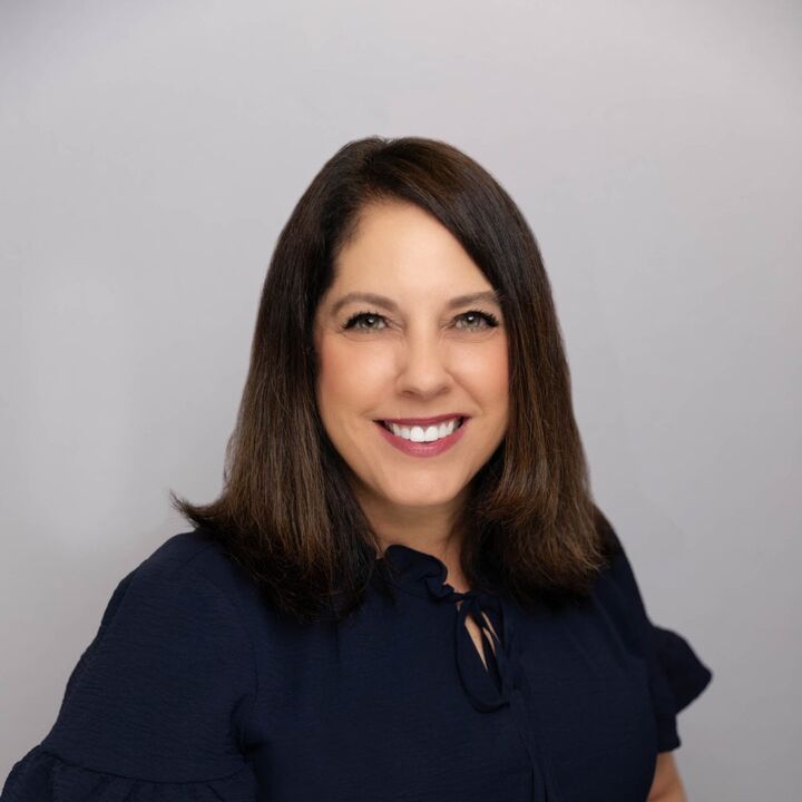 Elizabeth Scoville, Real Estate Salesperson in Grove City, ERA Real Solutions Realty