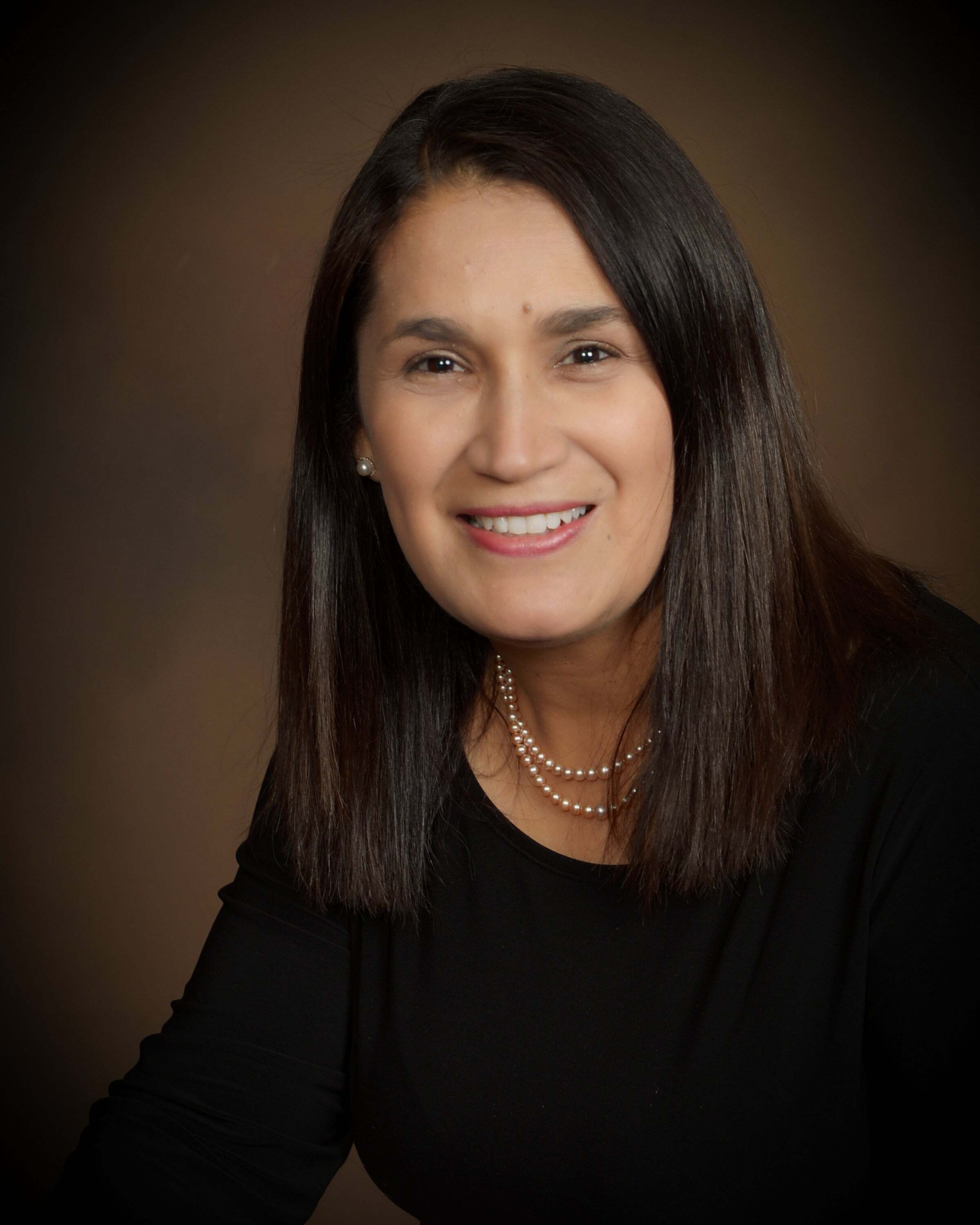 Veronica Marrufo, Real Estate Broker in Rogers, Harris McHaney & Faucette