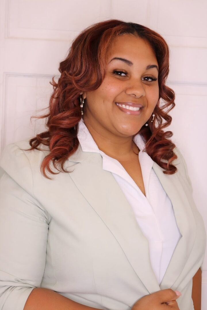 Shauntel Moultrie, Real Estate Salesperson in Summerville, Palmetto