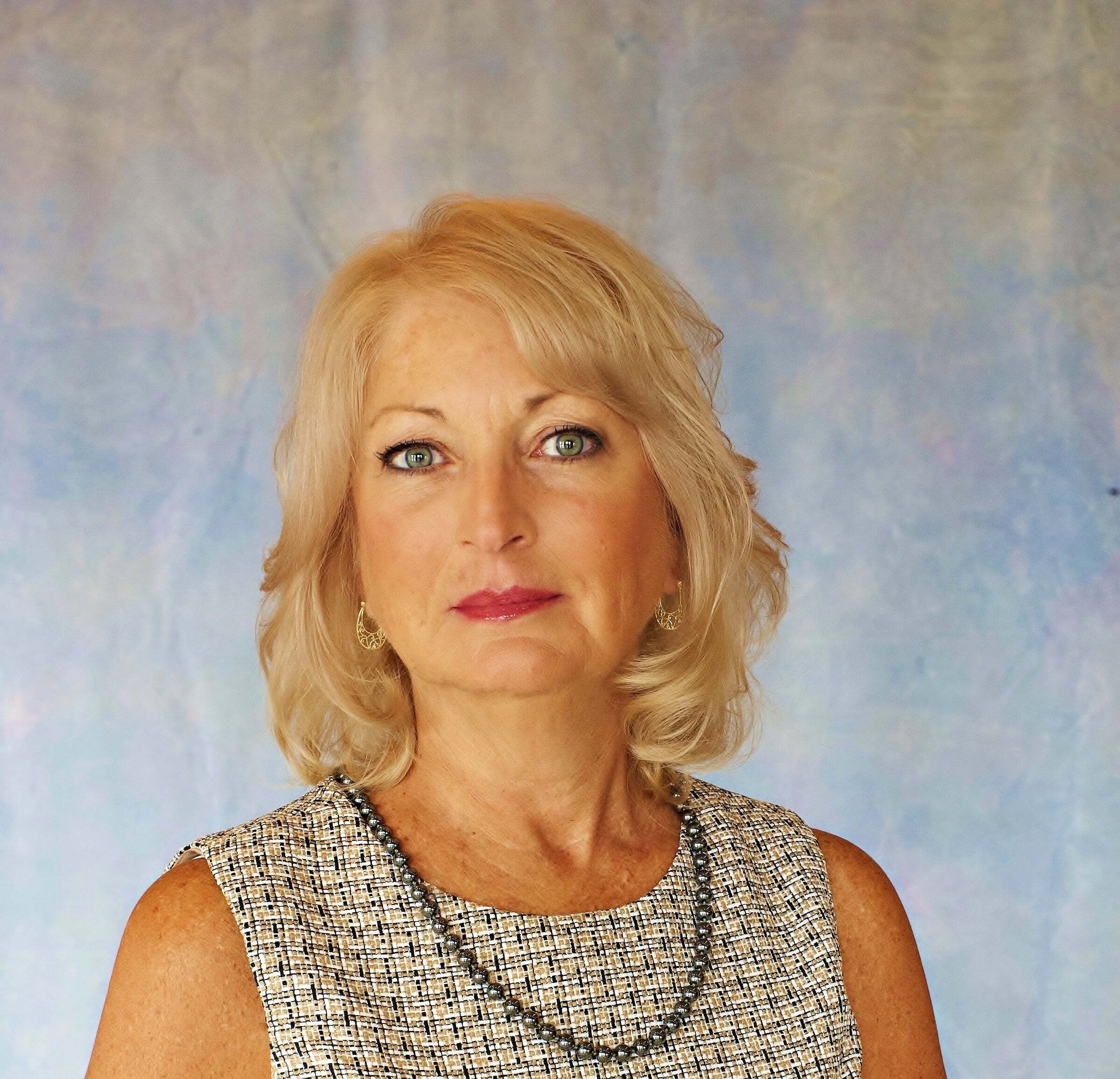 Susan McGarrity, Real Estate Salesperson in Caldwell, Cedarcrest Realty, Inc.