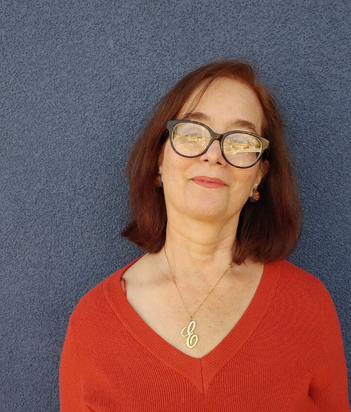 Eva Antillon, Real Estate Salesperson in El Paso, Heritage Real Estate