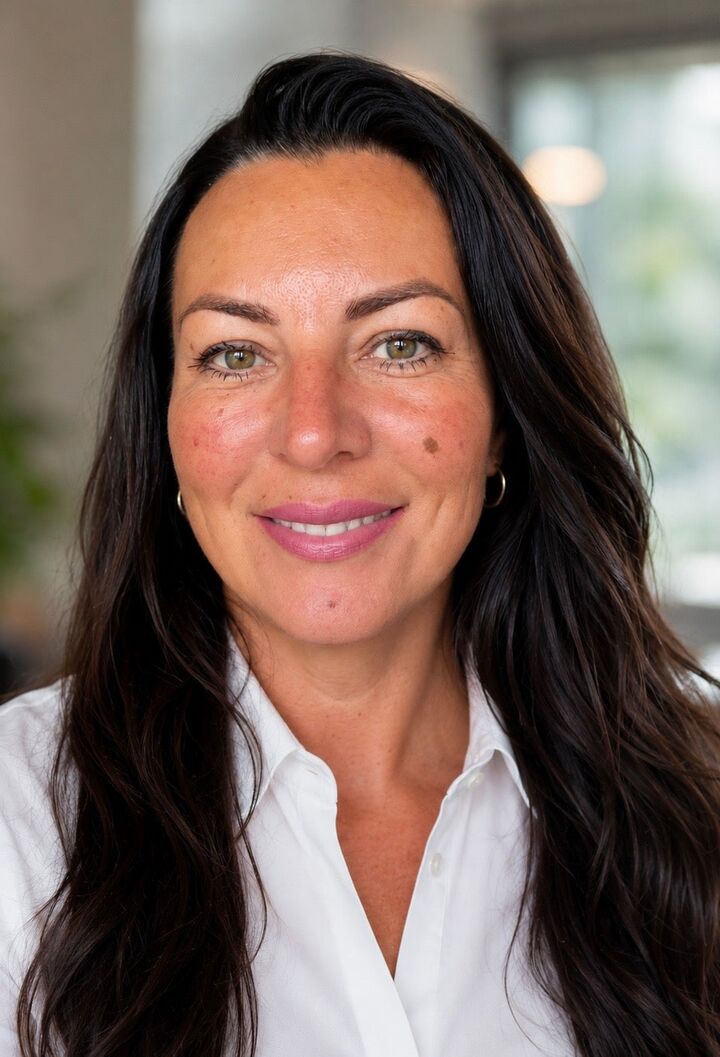 Dorota Chojnacki,  in Lyndhurst, Coccia Realty