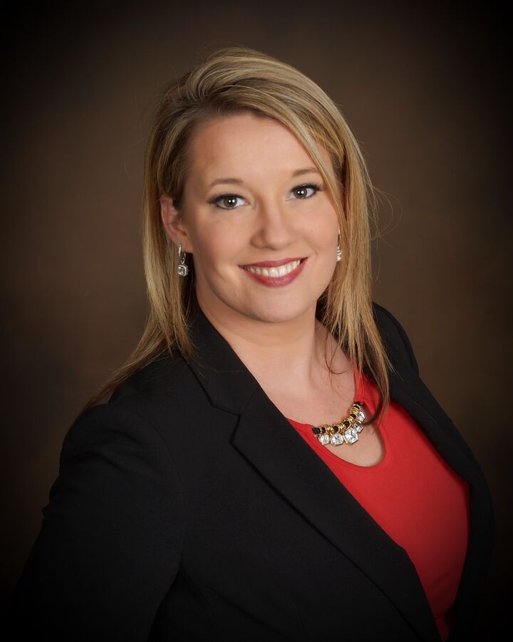 Terri Russo, Real Estate Salesperson in Bentonville, Harris McHaney & Faucette