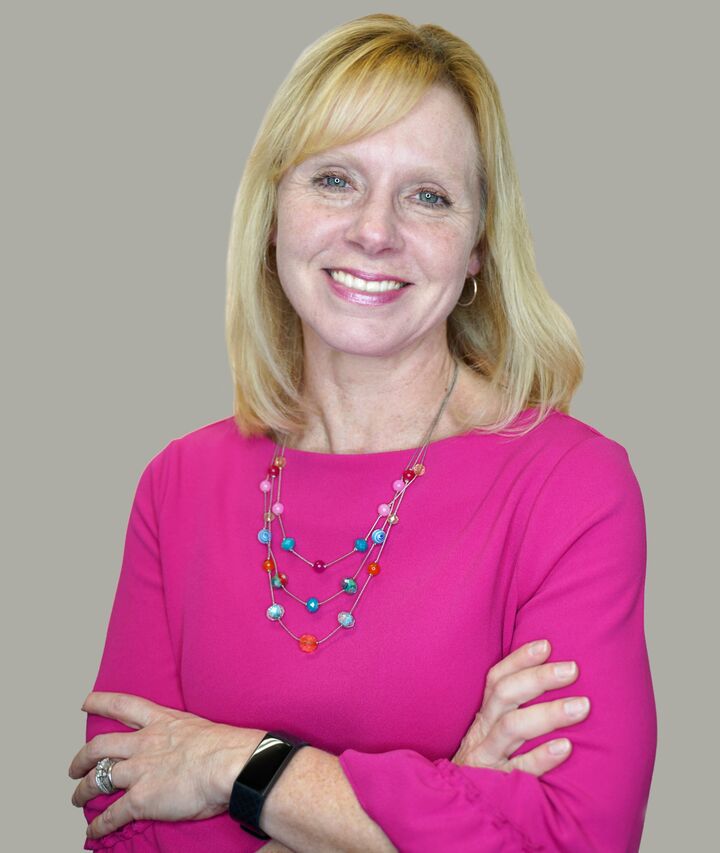 Leasa Hastings, Real Estate Salesperson in Columbus, Kennon & Parker