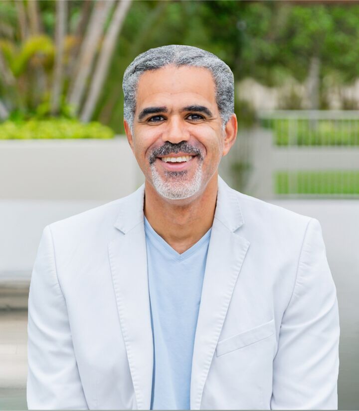 Lonnie Bonds, Real Estate Salesperson in Honolulu, Pacific Properties