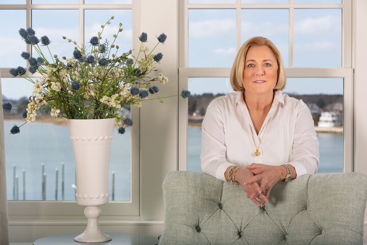 Tricia Cruise, Real Estate Salesperson in West Bridgewater, North East