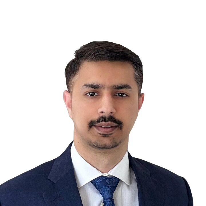 Rakesh Khanna,  in Woodbury, Realty Connect
