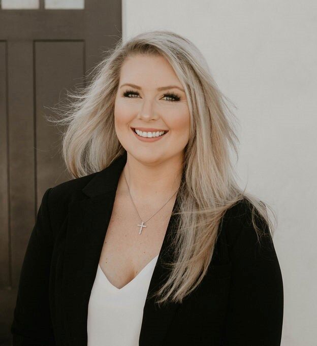 Jessica Pereira, Real Estate Salesperson in Merced, Everything Real Estate