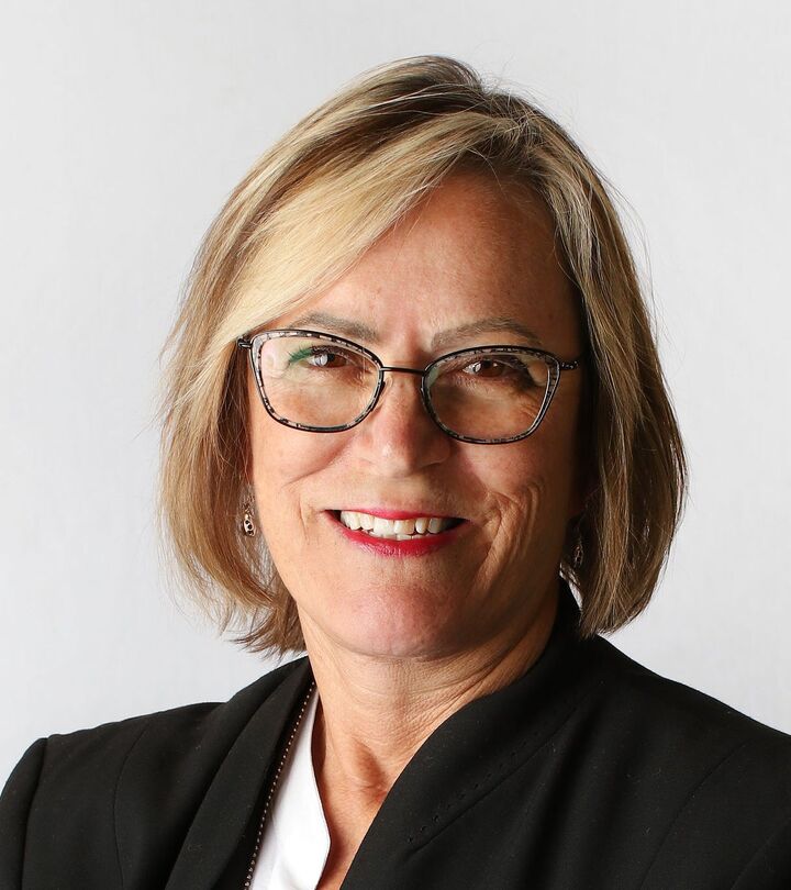 Paula Sherman, Real Estate Broker/Real Estate Salesperson in Shalimar, ERA American Real Estate