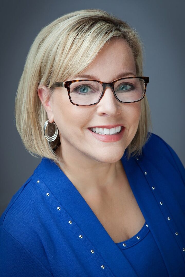 Stacy Evans Morris, Real Estate Broker in Charlotte, ERA Live Moore