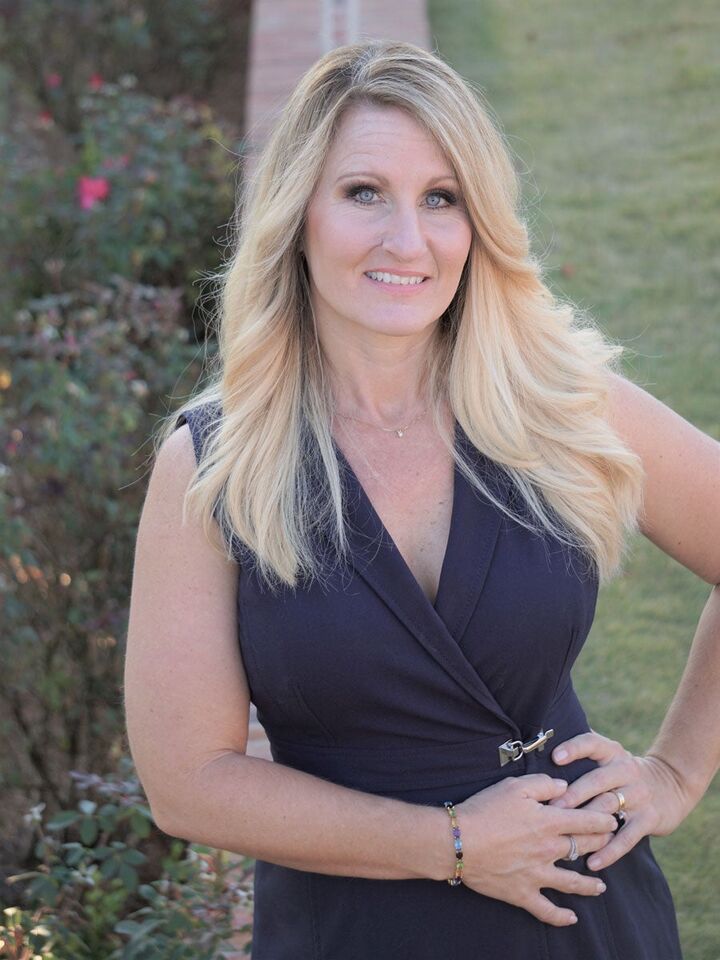 Michele Turso, Real Estate Salesperson in Columbus, Kennon & Parker