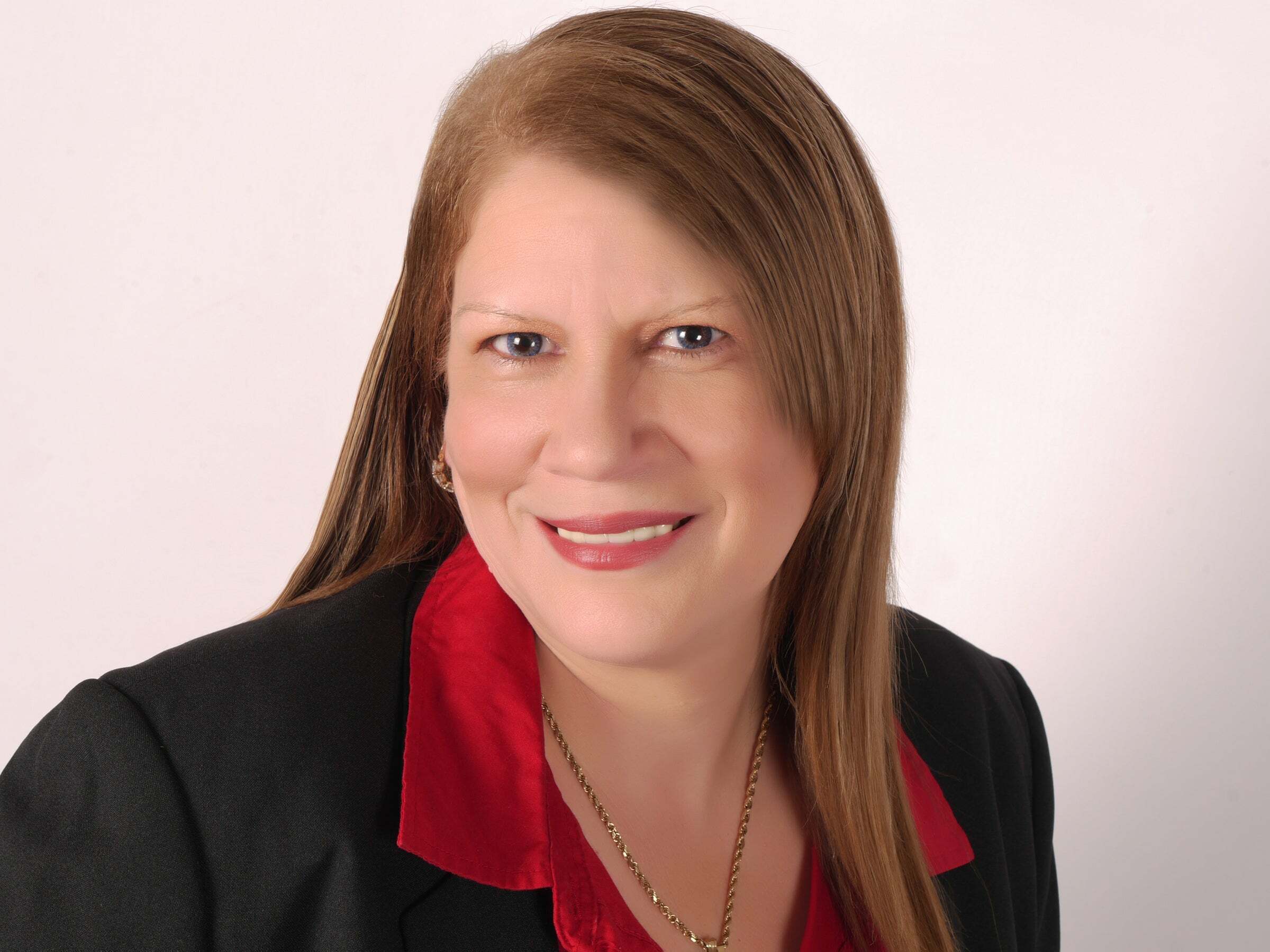 Ruby Lombardo, Real Estate Salesperson in Kendall Park, Maturo