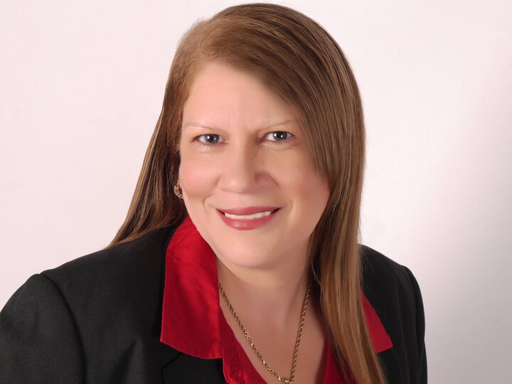 Ruby Lombardo, Real Estate Salesperson in Kendall Park, Maturo