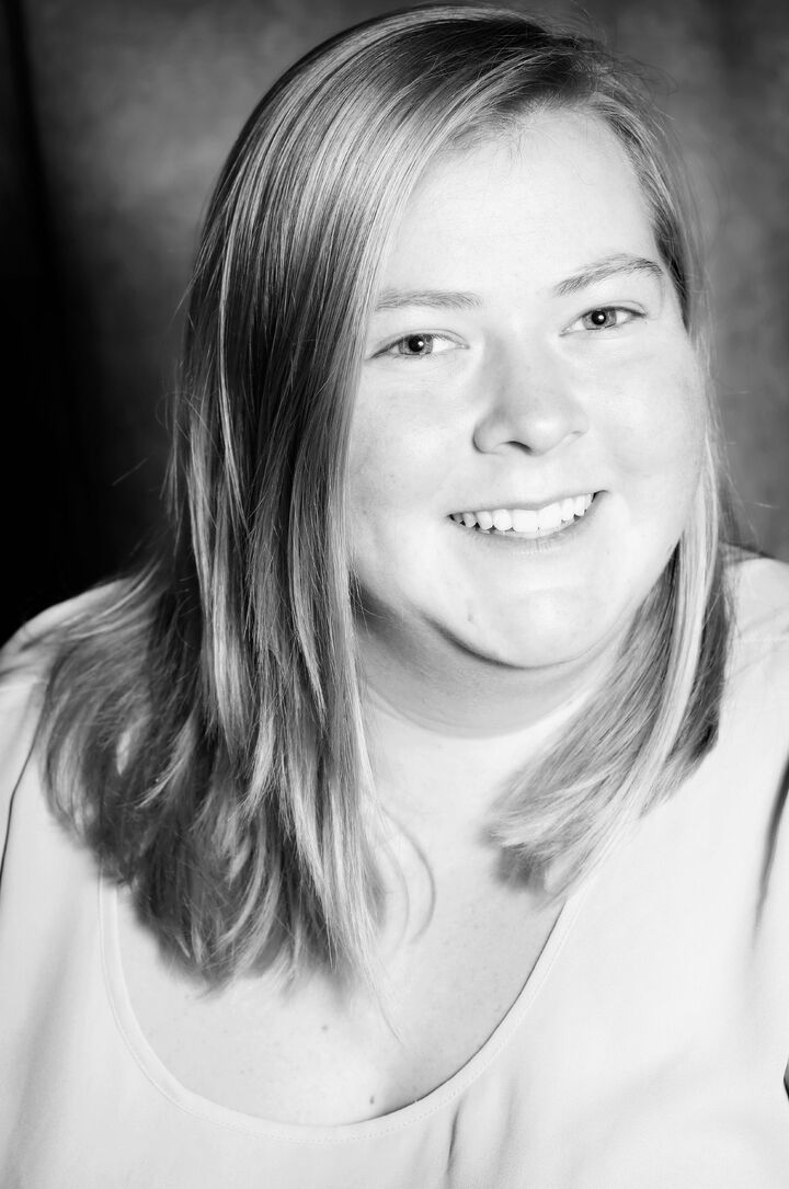 Abigail Finan,  in Fishers Island, Shutters & Sails