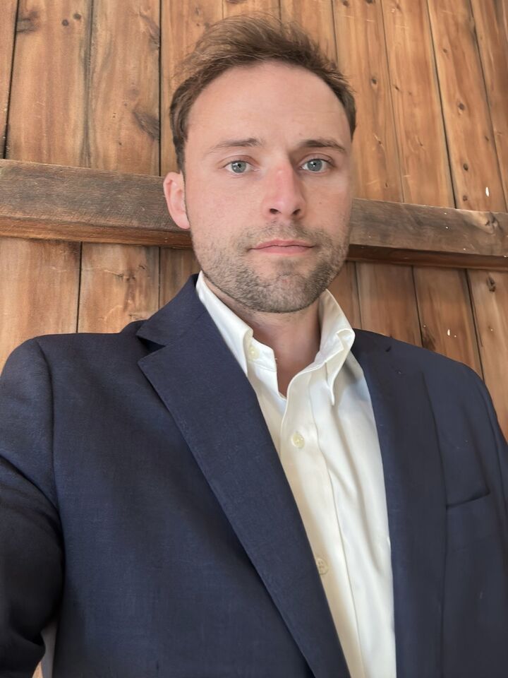 Arthur Davis, Real Estate Salesperson in Glastonbury, Executive Real Estate
