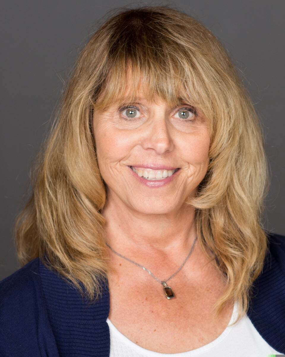 Diane Broege, Associate Real Estate Broker in Mundelein, Circle