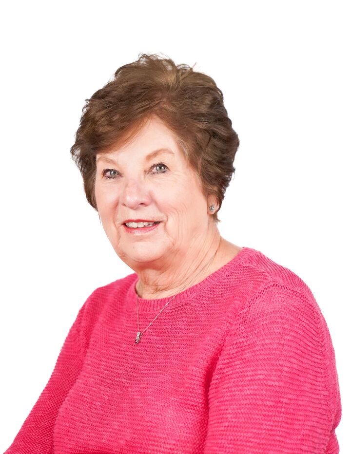 Theressa Alder, Real Estate Broker/Owner in Ephraim, Essentials Realty