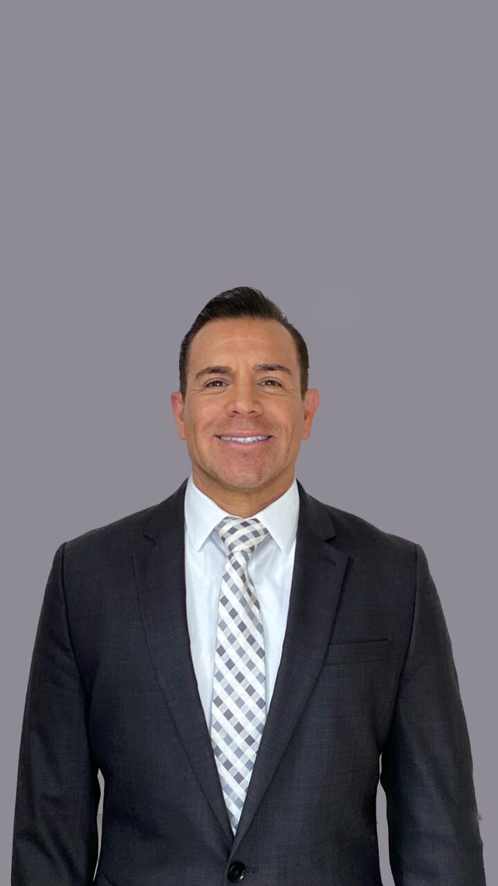 Javier Reynoso, Sales Associate in Coral Springs, Tenace Realty