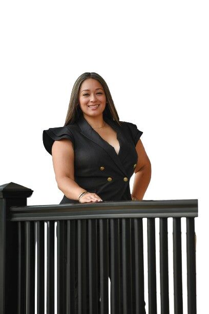 Debbie Menjivar, Real Estate Salesperson in Lindenhurst, AA Realty