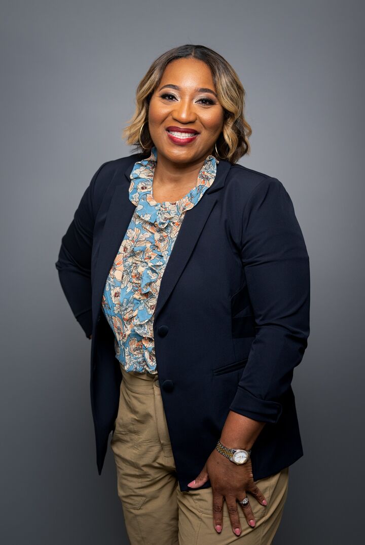 Erica Edwards, Real Estate Broker in Zionsville, Scheetz