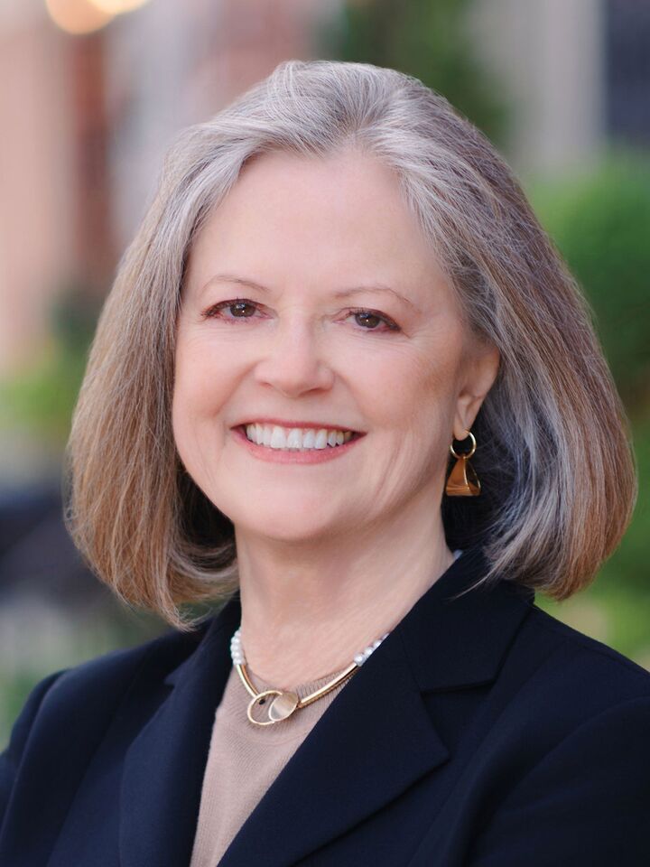 Kim Peele, REALTOR® in Alexandria, McEnearney