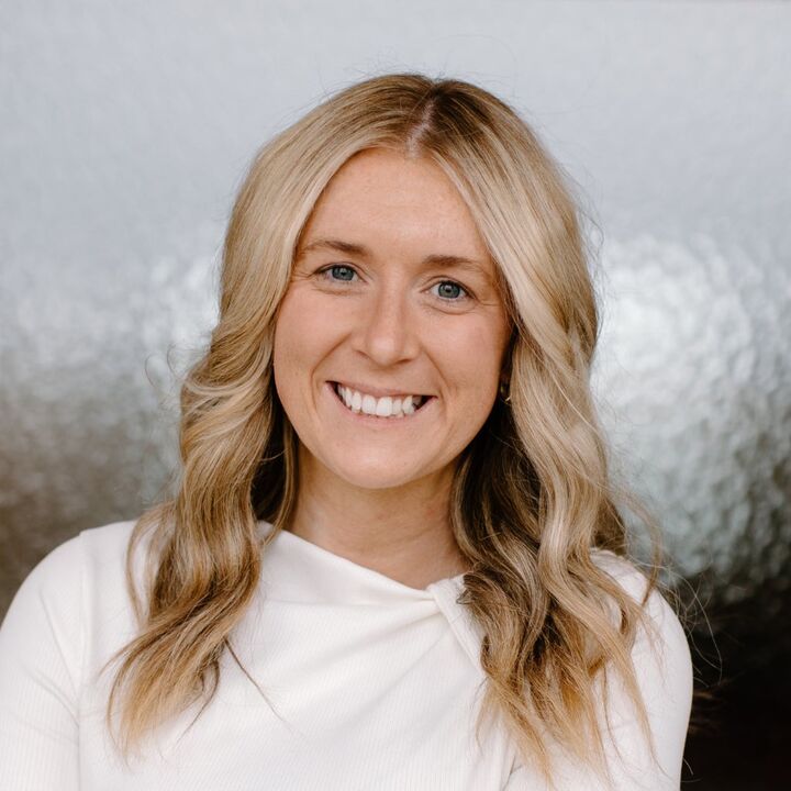 Maggie Lipsys, Real Estate Salesperson in Fremont, The Good Life Group