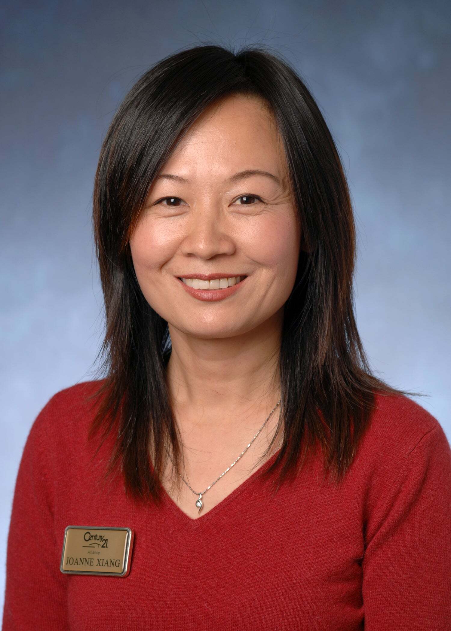 Joanne Xiang, Associate Real Estate Broker in Burlingame, Real Estate Alliance