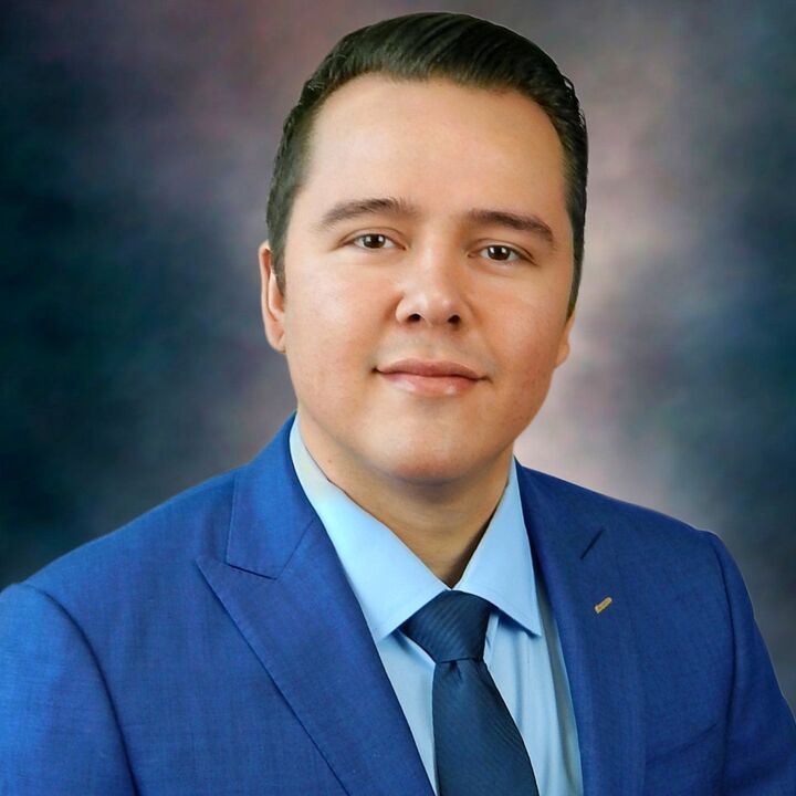 Manuel Sanchez,  in Hauppauge, Realty Connect