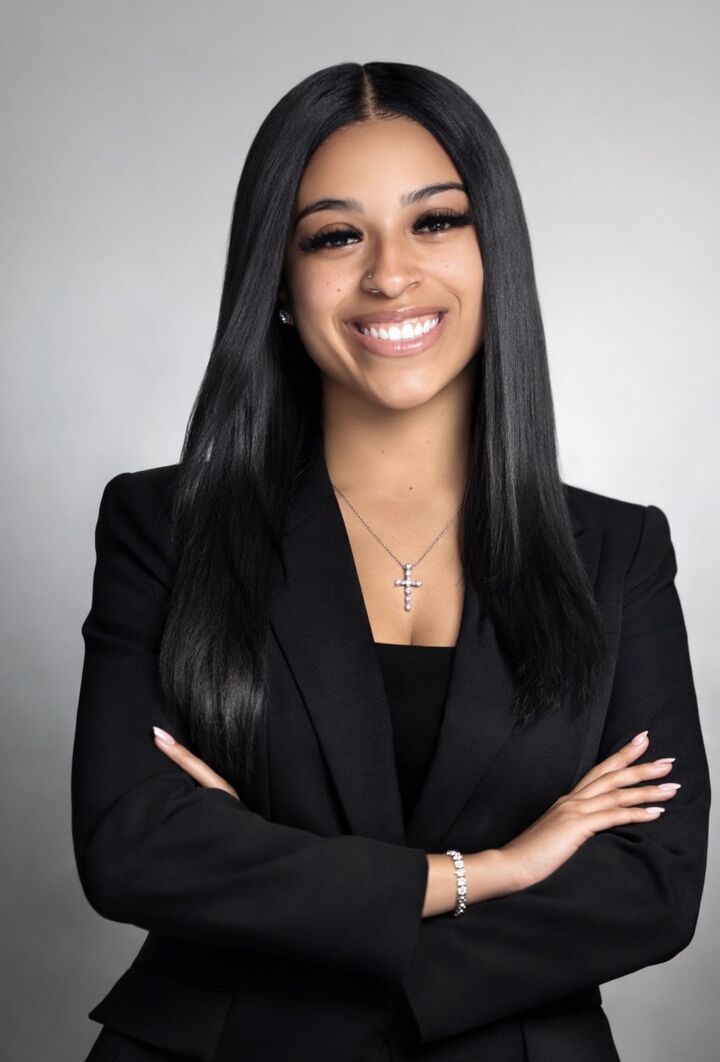 Alexis McGee, Real Estate Salesperson in Tallahassee, Hartung