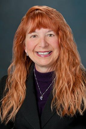 Jane Ball, Real Estate Salesperson in Overland Park, Kansas City Homes