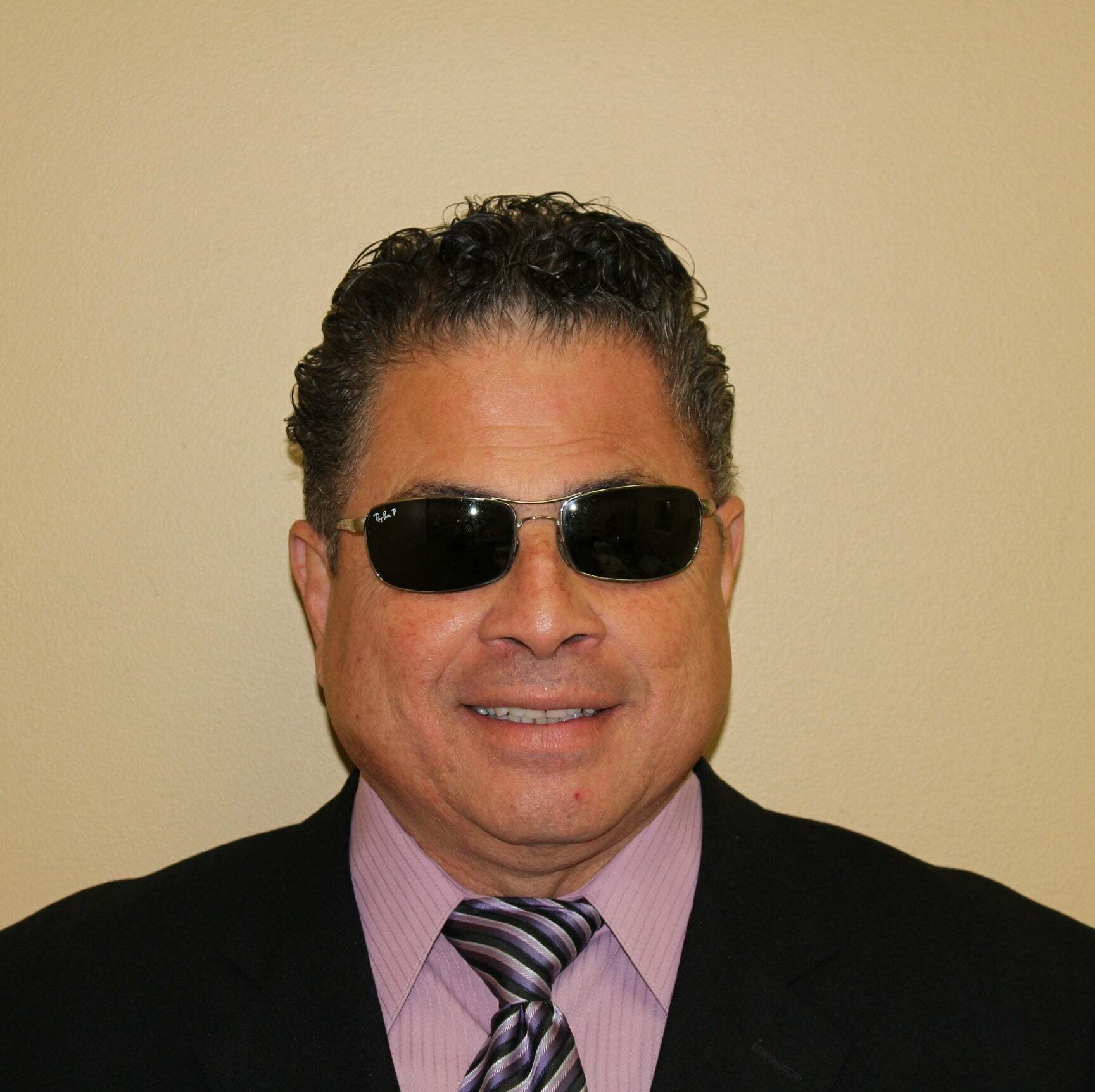 Carlos Salguero, Real Estate Salesperson in Downey, Real Estate Alliance
