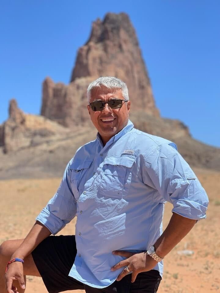 Efren Herrera, Real Estate Broker in Clackamas, Realty Partners