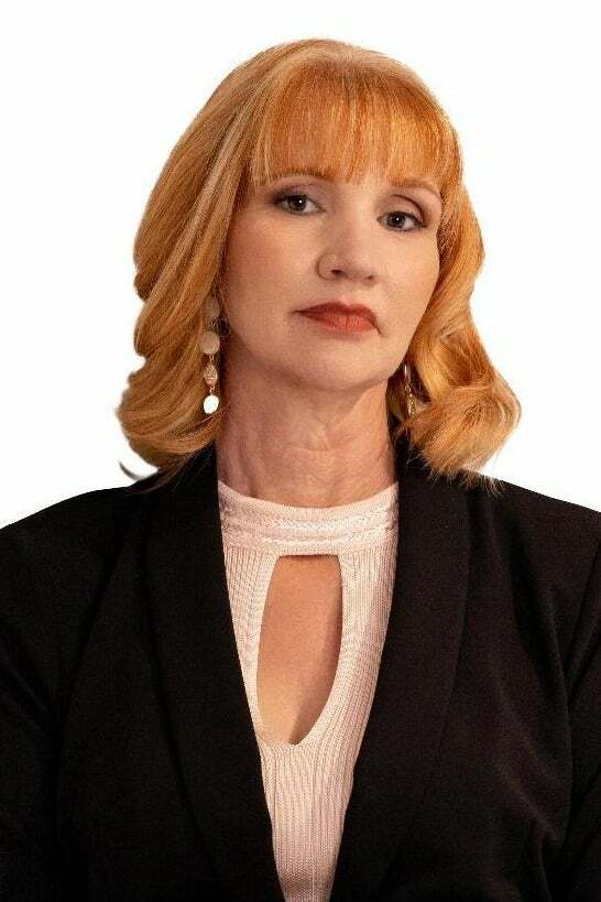 Teresa Gustafson, Real Estate Salesperson in Troy, Heritage
