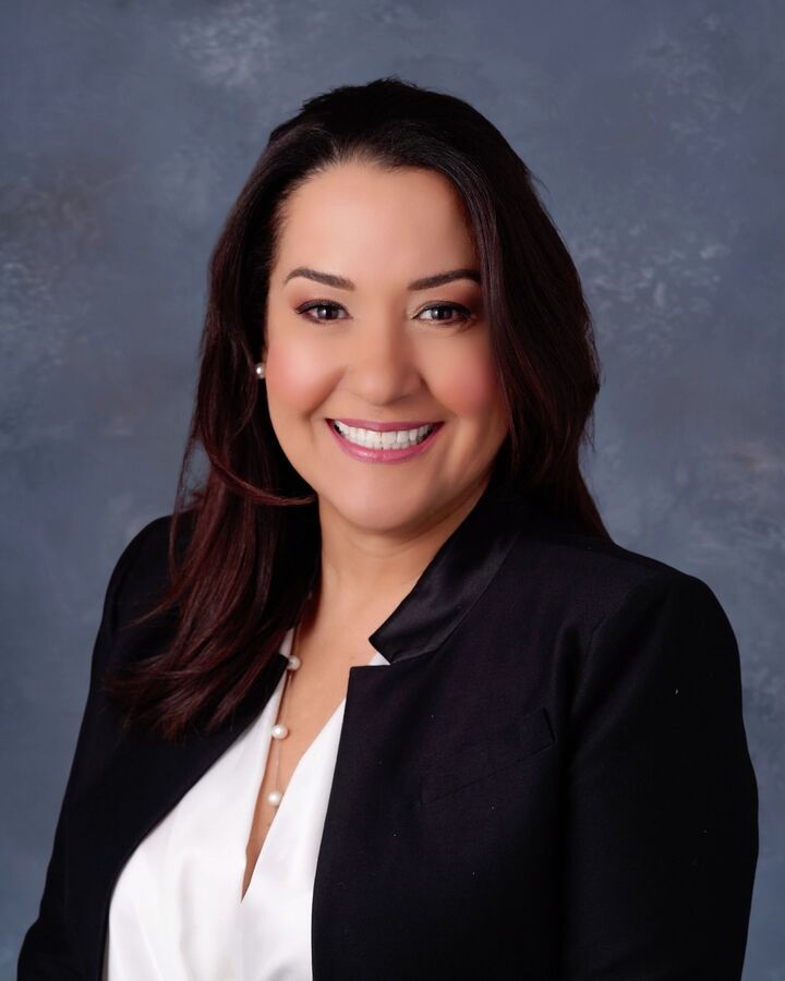 Cristina Cornejo, Real Estate Salesperson in Miami, Dorar Realty