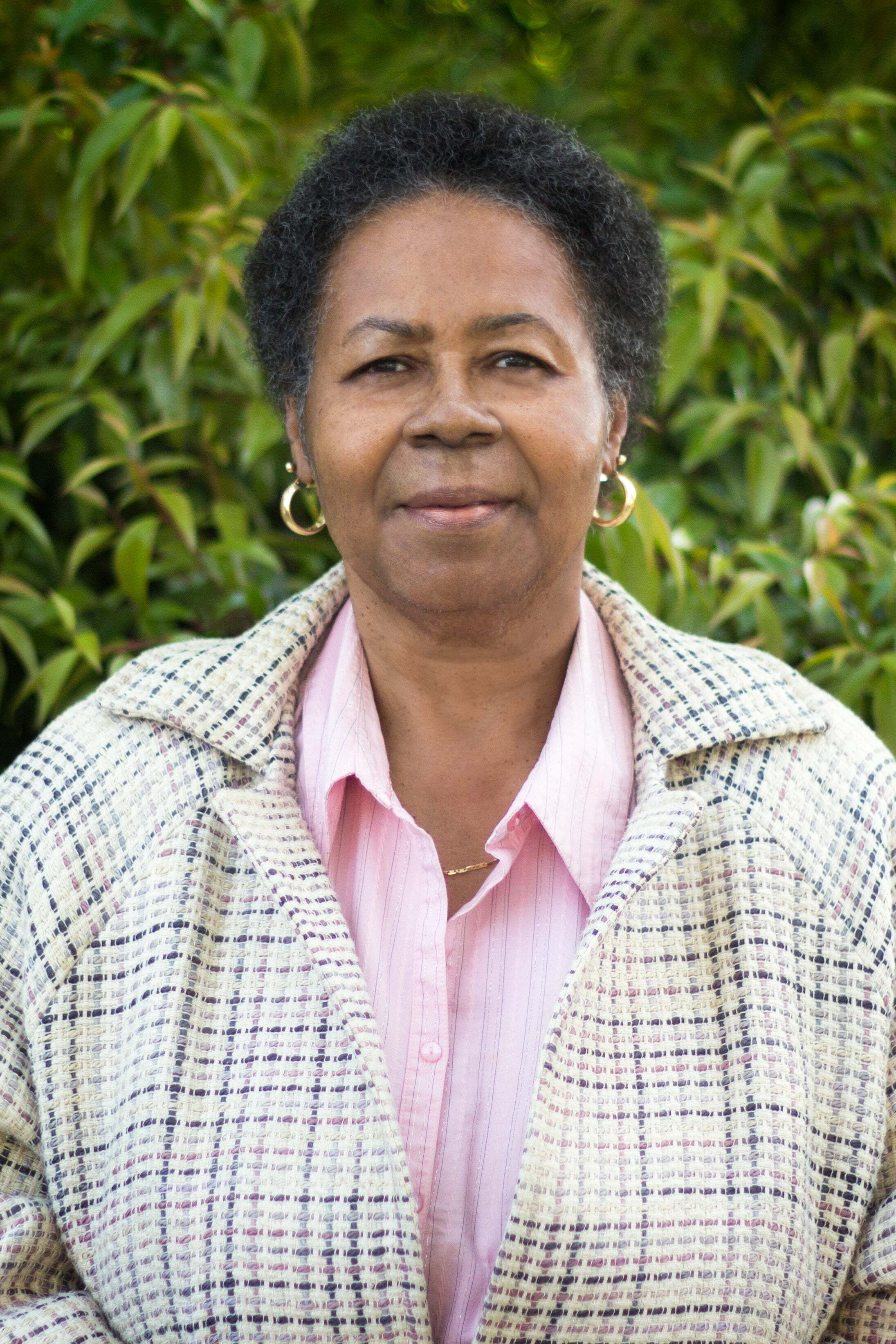 Gale White,  in Oakland, Real Estate Alliance