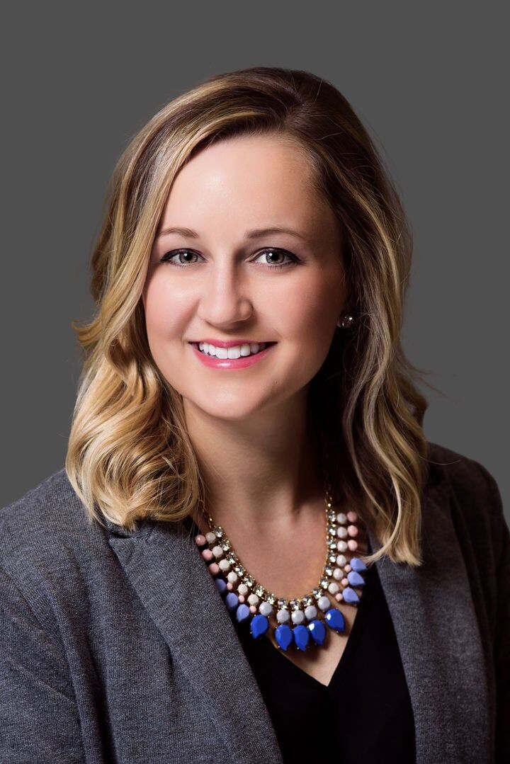 Amy Costidakis, Real Estate Broker in Carmel, Scheetz