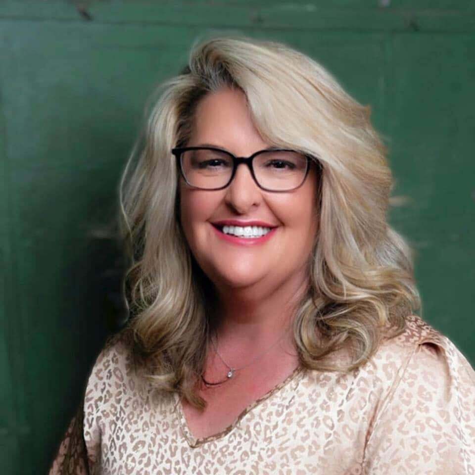 Rhonda Arnett, Real Estate Salesperson in Cordele, Smith Branch