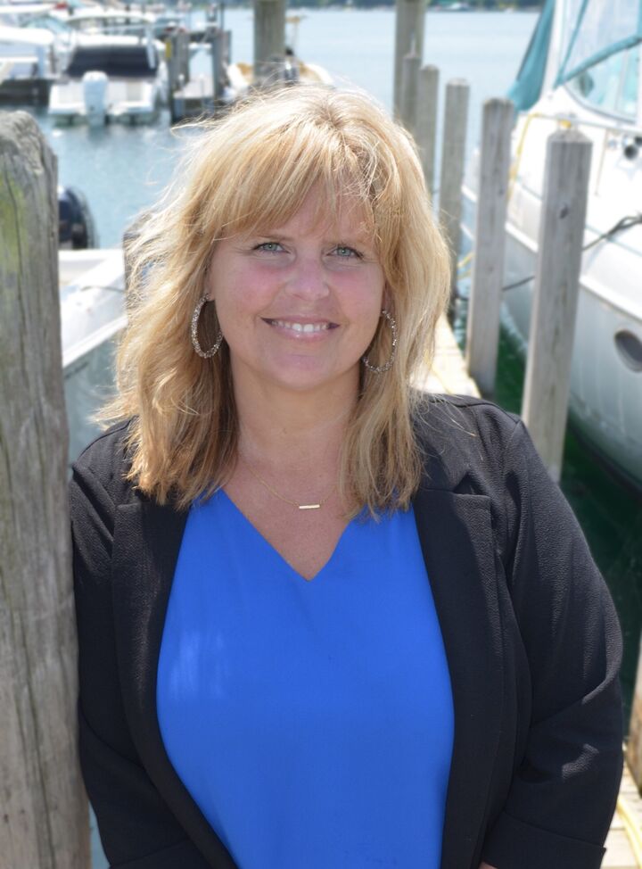 Jamie Warchol, Real Estate Salesperson in Harbor Springs, Schmidt Realtors
