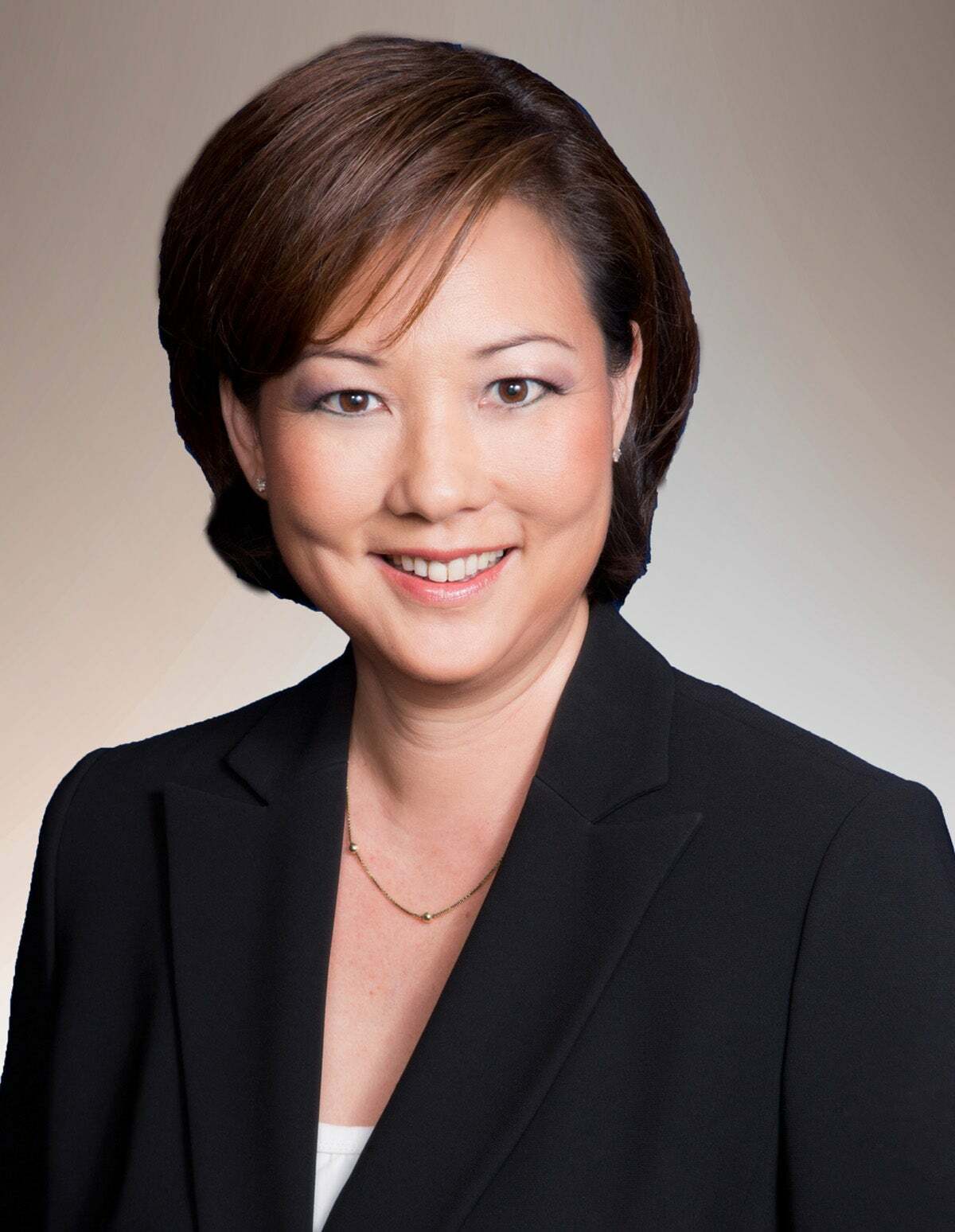 Sherrie Sasaki, REALTOR® in Honolulu, Advantage Realty