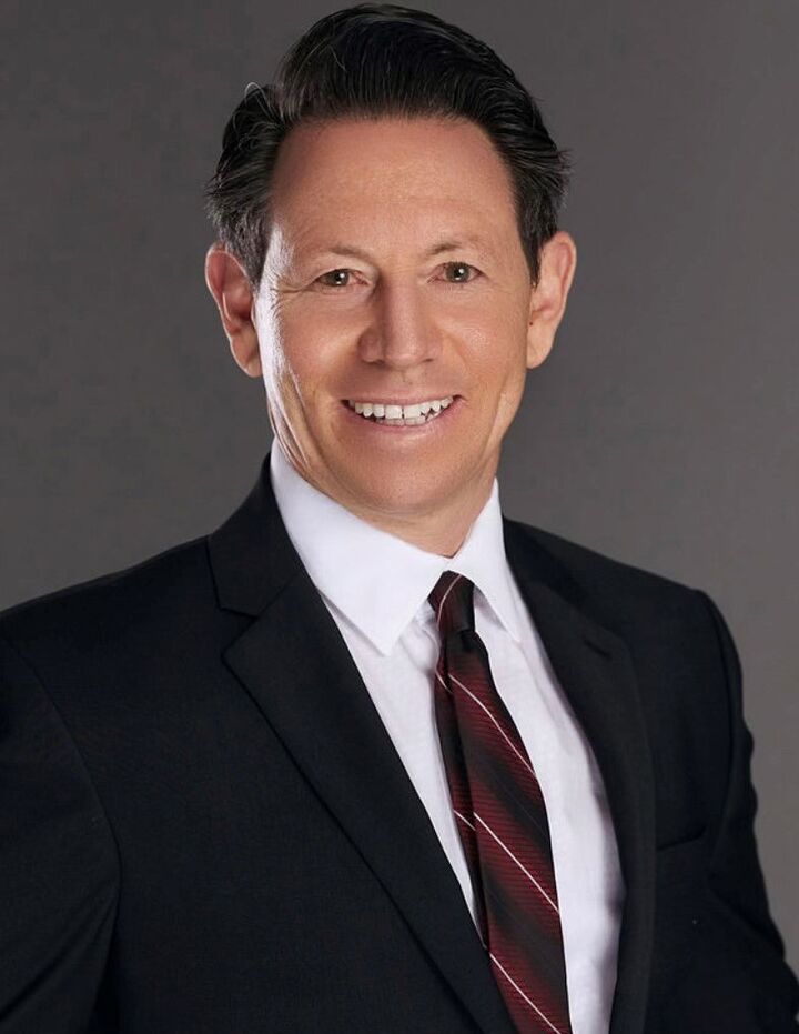 Holden Bowersock, Real Estate Salesperson in Irvine, Platinum Properties