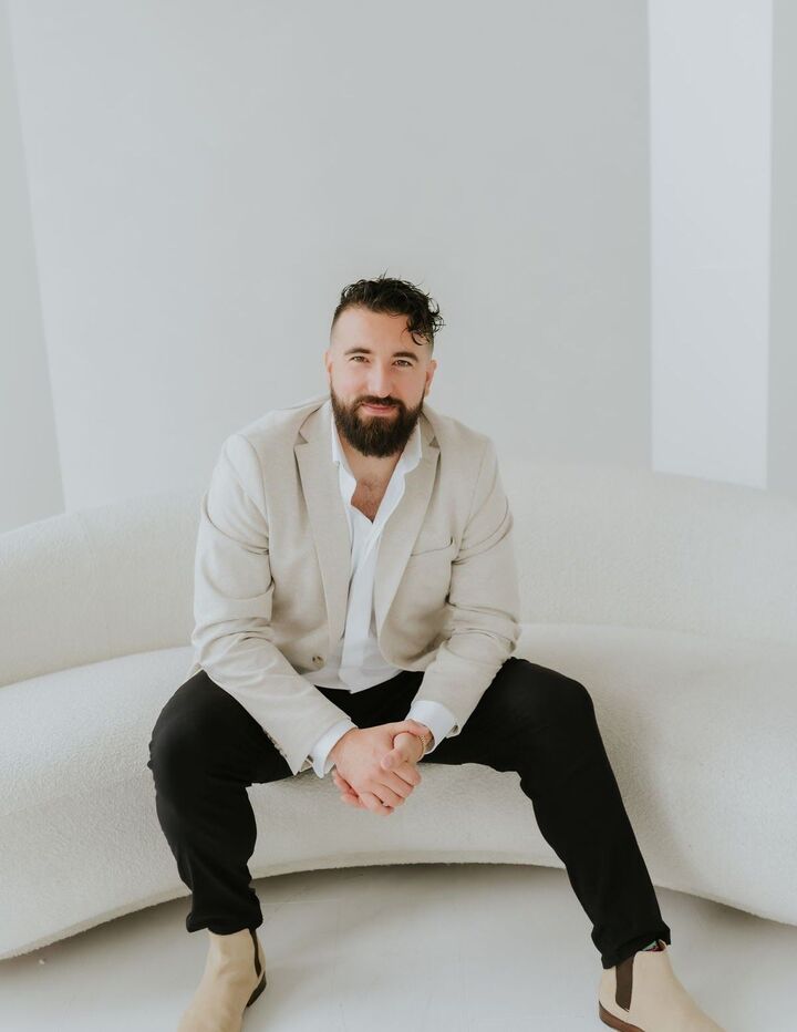 David Valencia,  in Innisfil, Coldwell Banker The Real Estate Centre, Brokerage