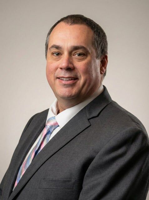 Jason Curtis,  in Winchester, Wright Realty