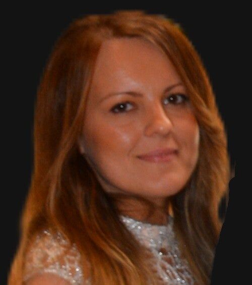 Lottie Waksmundzki,  in Oak Lawn, Circle